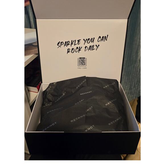 ROCKNOT The Transformer Crystal Cording Bag with Insert Black Bag / Crossbody - Picture 13 of 13